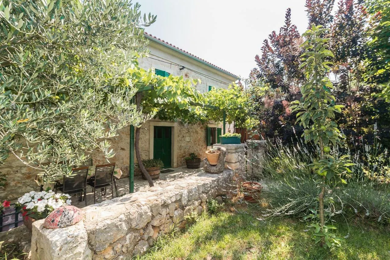 Country House Apartments Pula