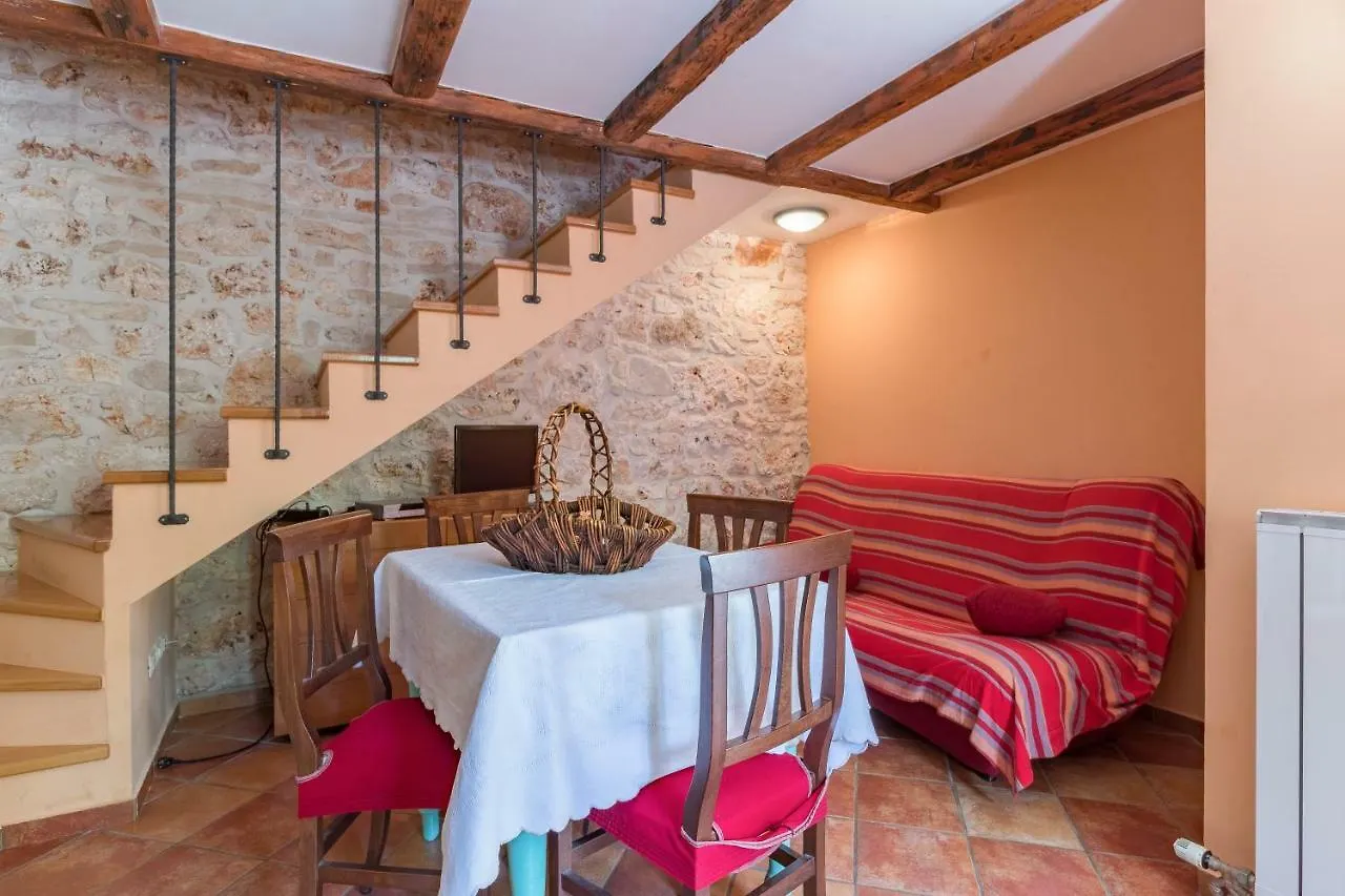 Country House Apartments Pula
